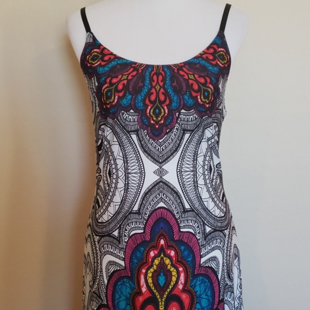 Venus Bold Maxi Dress